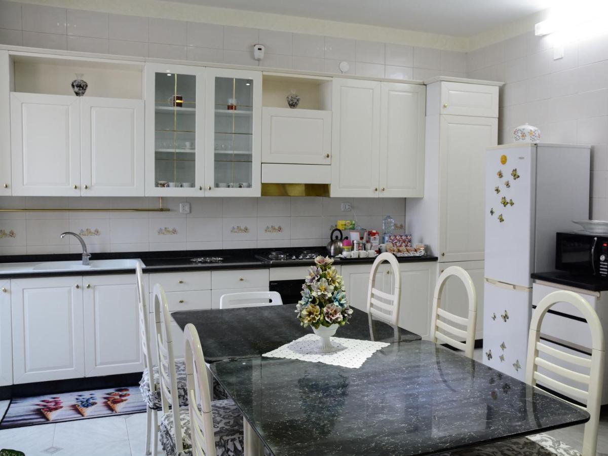 Residenza Margherita - Centralissima Салерно Екстериор снимка