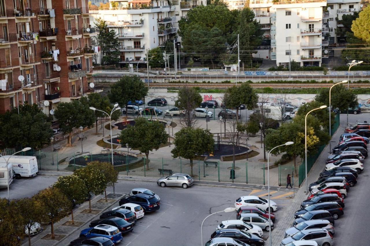 Residenza Margherita - Centralissima Салерно Екстериор снимка